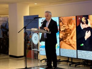 سفير إيطاليا لدى الأمم المتحدة في نيويورك هو ماوريتسيو ماساري، وقد تولى هذا المنصب في يوليو 2025